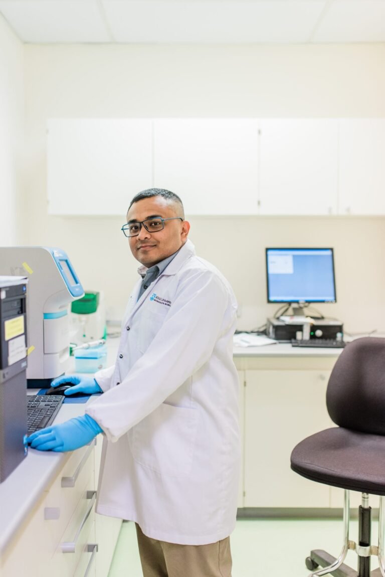 Dr-Vinod-Lab-scaled-1