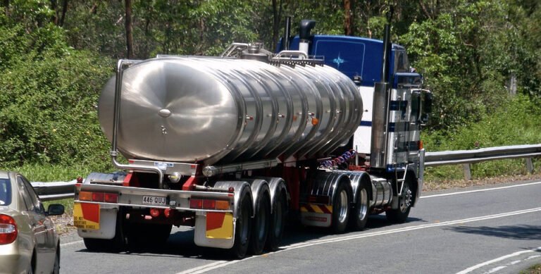 truck-945364_960_720